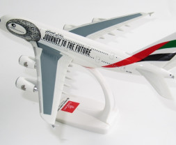 1:250 Airbus A380-842, Emirates, Journey to the Future Colors (Snap-Fit)