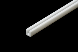 Tamiya Plastic Beams – plastový U-profil 3mm, dĺžka 400 mm (5 ks)