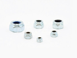 600138 SAMOJISTNA MATICE M6