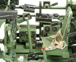 1:32 Mitsubishi A6M2b Zero Fighter - Model 21 (Zeke)