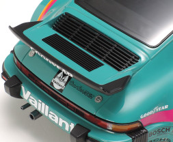 PORSCHE 934 VAILANT