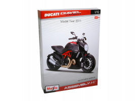 1:12 Ducati Diavel Carbon 2011 (Assembly Line)