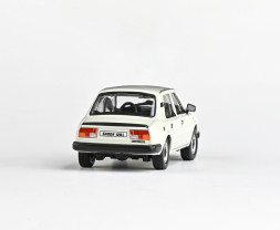 1:43 Škoda 120L (1984) – biela Ľadová