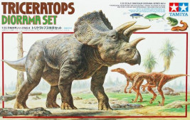 1:35 Triceratops Diorama Set