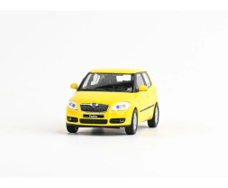 1:43 Škoda Fabia II (2006) – žltá Sprint