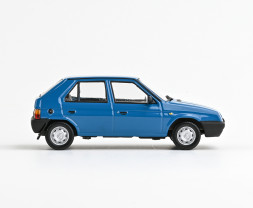 1:43 Škoda Favorit 136L (1988) – modrá Škoda