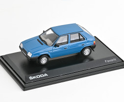 1:43 Škoda Favorit 136L (1988) – modrá Škoda