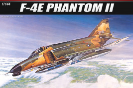 1:144 McDonnell Douglas F-4E Phantom II
