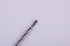 Dlátko ploché, úzke