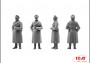 1:48 German Luftwaffe Pilots and Ground Personnel (7 figúrok)