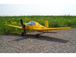 Zlín Z-37 Čmeliak EPP (biela verzia)