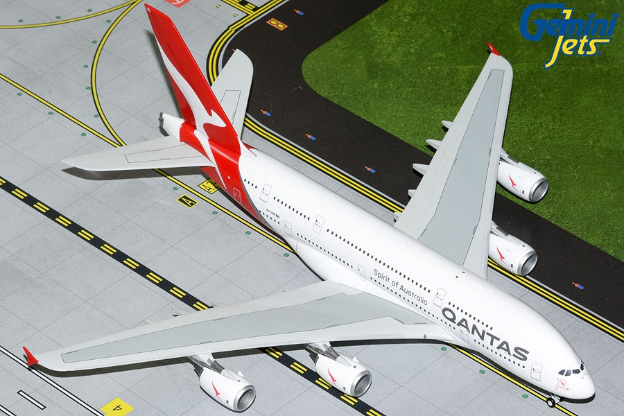 Náhľad produktu - 1:200 Airbus A380-842, Qantas Airways, 2008s Colors, Hudson Fysh