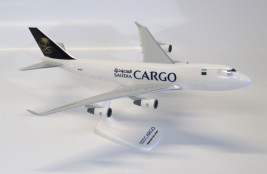1:250 Boeing 747-412F, Saudi Arabian Airlines, Cargo Colors (Snap-Fit)