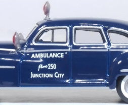 1:87 Desoto Suburban 1946–48 Junction City Ambulance