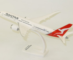 1:200 Boeing 787-9, Qantas Airways, 2010s Colors (Snap-Fit)