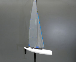 Tango RTR+ rýchlostná plachetnica RG65 (vrátane serv)