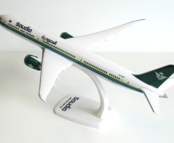 1:200 Boeing 787-10, Saudi Arabian Airlines, 1970s Saudia Retro Colors (Snap-Fit)