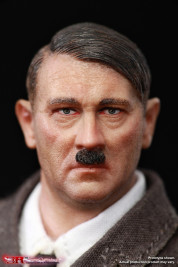 1:12 Adolf Hitler 1889–1945 (Mini Reich Series)