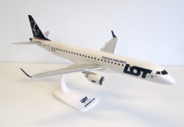 1:100 ERJ-195LR (ERJ-190-200 LR), LOT Polish Airlines, 2010 Colors (Snap-Fit)