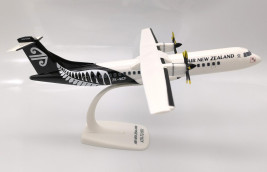 1:100 ATR 72-500 (72-212A), Air New Zealand Link, 2010s Colors (Snap-Fit)