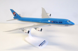 1:250 Boeing 747-8B5, Korean Air, 2000s Colors (Snap-Fit)