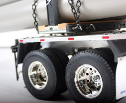 1:14 Truck Pole Trailer (stavebnica)