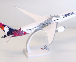 1:200 Boeing B787-9 Hawaiian Airlines ″2010s″ Colors, Named ″Kapuahi″ (Snap-Fit)