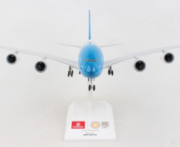 1:200 Airbus A380-861 Emirates ″Dubai Expo″ Colors