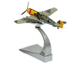 1:72 Messerschmitt Me109E-4/B 'Yellow 1' - Oberleutnant Walter Rupp (Battle of Britain 85)