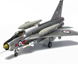 1:48 English Electric Lightning F.6, RAF No.5 Sqn, RAF Leconfield