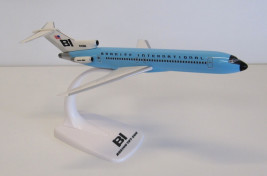 1:200 Boeing B727-227 Braniff International ″Blue - Jellybean″ Colors (Snap-Fit)