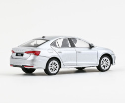 1:43 Škoda Octavia IV (2020) – strieborná Brilliant metalíza