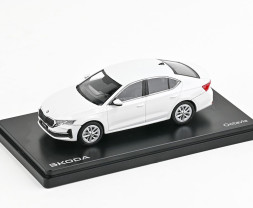 1:43 Škoda Octavia IV (2020) – biela Candy