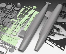 1:253 S.S.B. Abraham Lincoln w/ Interior
