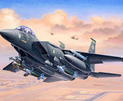 1:144 Boeing F-15E Strike Eagle & Bombs (Starter Kit)