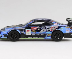 1:64 Nissan Silvia (S15) D1 GP 2023 No.46 D-MAX Racing