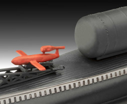 1:305 U.S.S. Nautilus