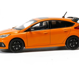 1:43 Ford Focus Mk3 RS Heritage Edition, Deep Orange