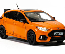 1:43 Ford Focus Mk3 RS Heritage Edition, Deep Orange