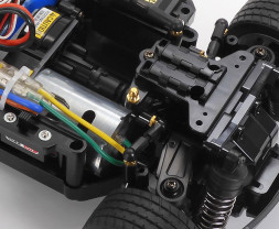 1:10 Volkswagen Golf II GTI 16V Red Painted Body MB-01 Chassis (stavebnica)