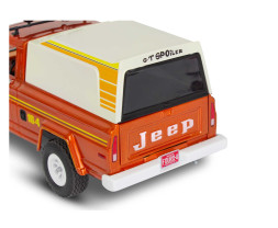 1:24 Jeep J-10 Pickup with Camper Top (1979)