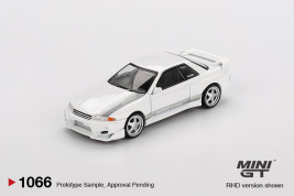 1:64 Nissan Skyline GT-R (R32) VeilSide Combat C-I White