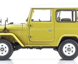 1:18 Toyota Land Cruiser 40 Van (BJ42V) 1980 (Yellow)