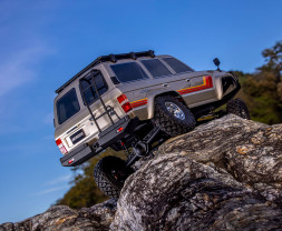 1:10 Kyosho KC10 Toyota Land Cruiser 60 Crawler 4WD (Ready Set)