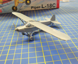 1:72 Piper L-18C Military