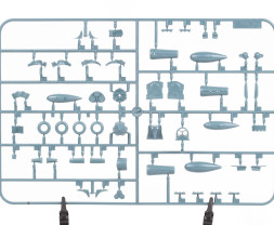 1:48 Curtiss P-40K Warhawk (Royal Class, Dual Combo)