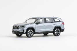 1:43 Škoda Kodiaq II (2023) - Strieborná Smoky Diamond Metalíza