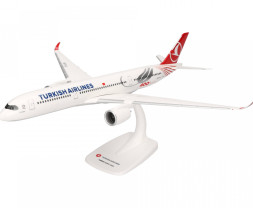 1:200 Airbus A350-941 Turkish Airlines ″400th Aircraft″ Colors, Named ″Tek Yürek″ (Snap-Fit)