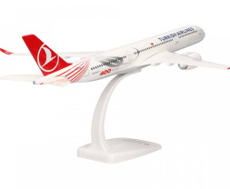 1:200 Airbus A350-941 Turkish Airlines ″400th Aircraft″ Colors, Named ″Tek Yürek″ (Snap-Fit)