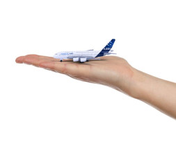 Majorette dopravné lietadlo kovové - Airbus A350-900 Lufthansa